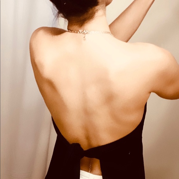 Black halter top, with silver chain strap - Picture 4 of 8